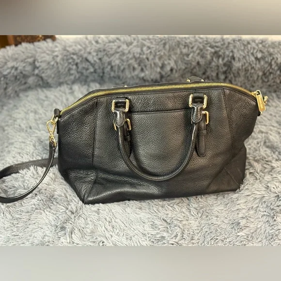 Michael Kors Black Pebbled Leather Shoulder Bag Removable Strap MK Logo - Picture 8 of 11